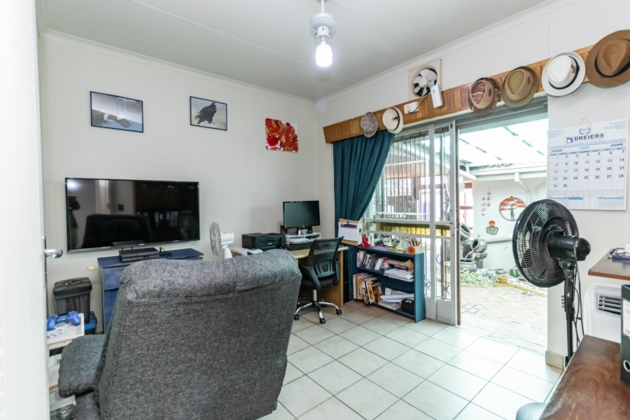 3 Bedroom Property for Sale in Schoemansville North West